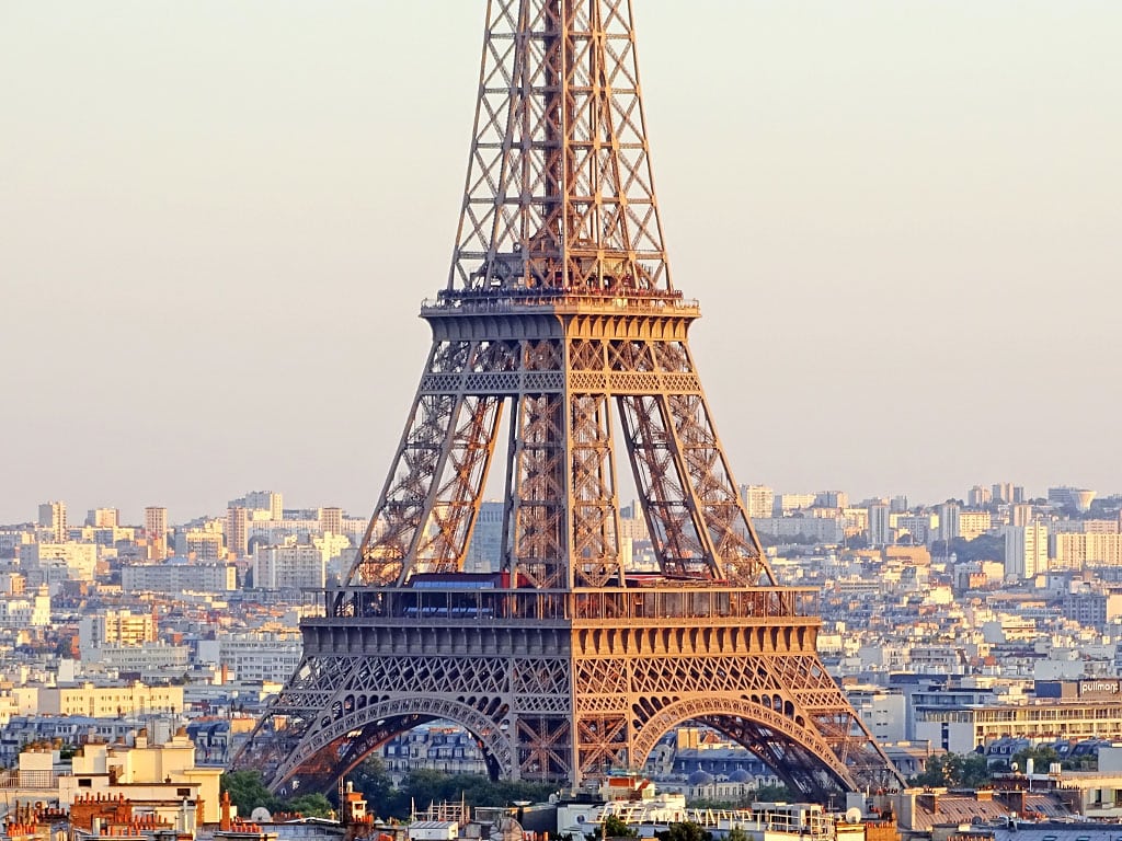 Eiffel Tower Guided Night Tour by Lift