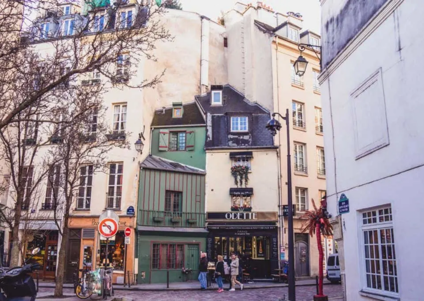 Marvellous Le Marais Tour: Unveil Paris' Hip & Historic Gems!