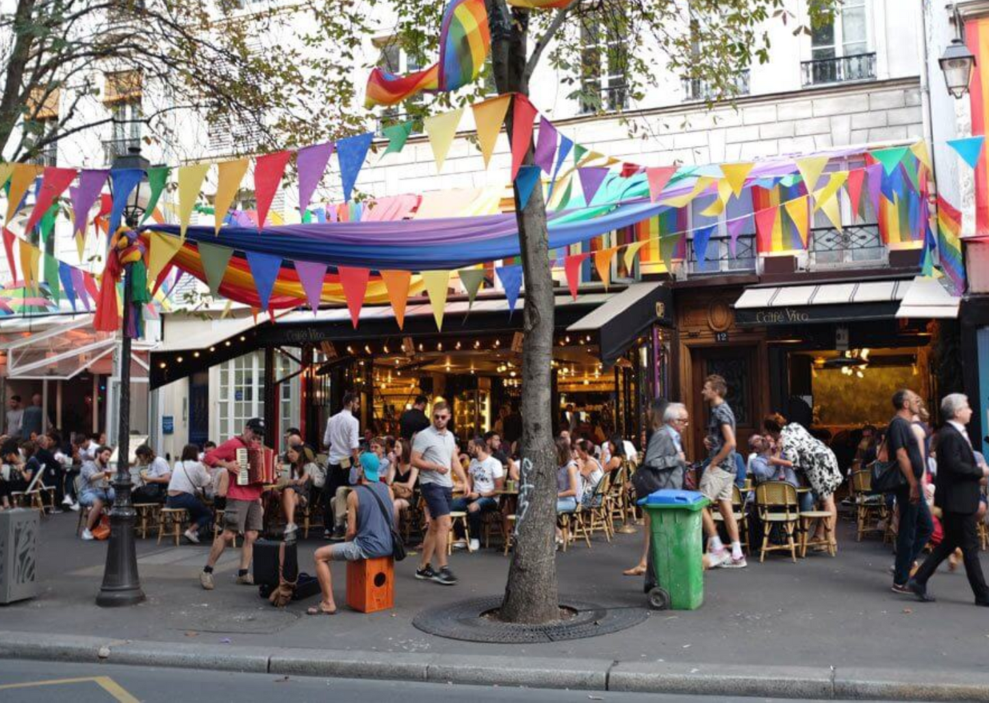 Marvellous Le Marais Tour: Unveil Paris' Hip & Historic Gems!