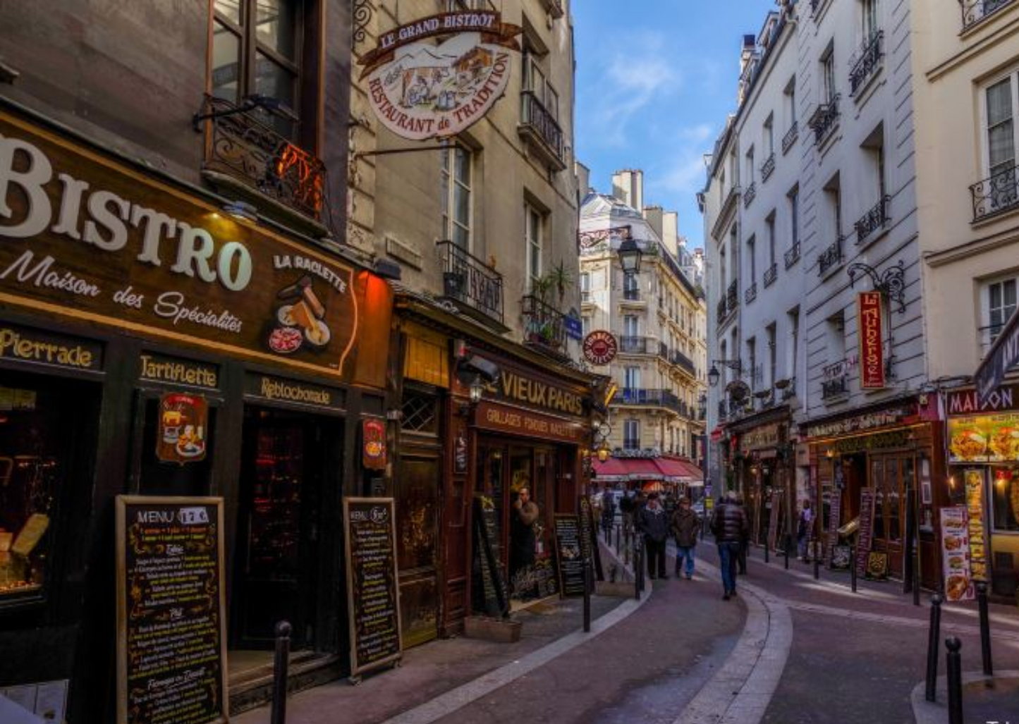 Parisian Latin Quarter Tour: Uncover History & Culture on Foot! (Private)